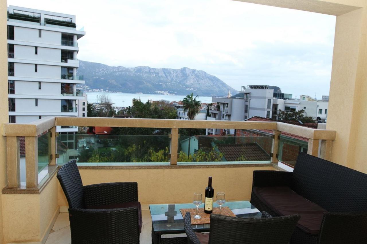 Luxury Big Blue Daire Budva